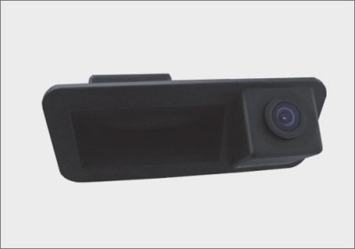Купить Автомобильные видеокамеры AUDI A4L (в ручку багажника): Видеокамера для установки в штатные места автомобиля CA-0701 за 0.00руб.