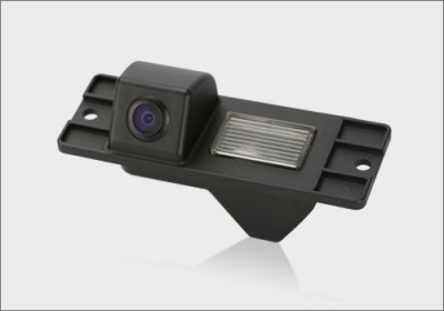Купить Автомобильные видеокамеры MITSUBISHI Pajero: Видеокамера для установки в штатные места автомобиля CA-0581 за 0.00руб.