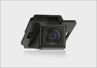 Купить Автомобильные видеокамеры MITSUBISHI Outlander : Видеокамера для установки в штатные места автомобиля CA-0580 за 0.00руб.